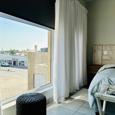 Bright & Stylish Self Catering Swakopmund Cbd Apartment ภายนอก รูปภาพ
